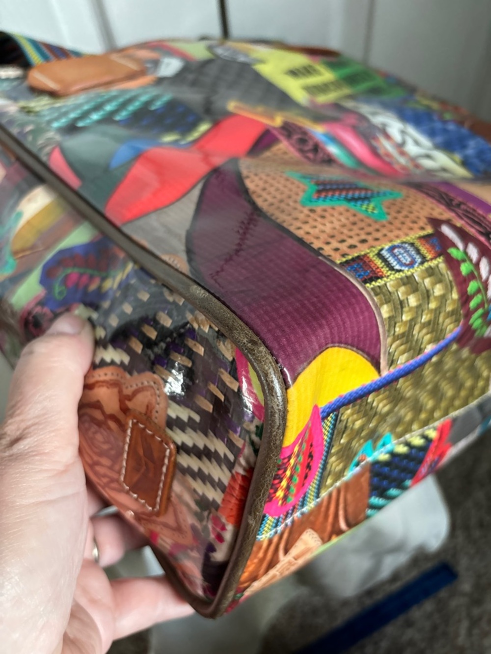 Consuela Classic Tote, Patches - Picture 10 of 15